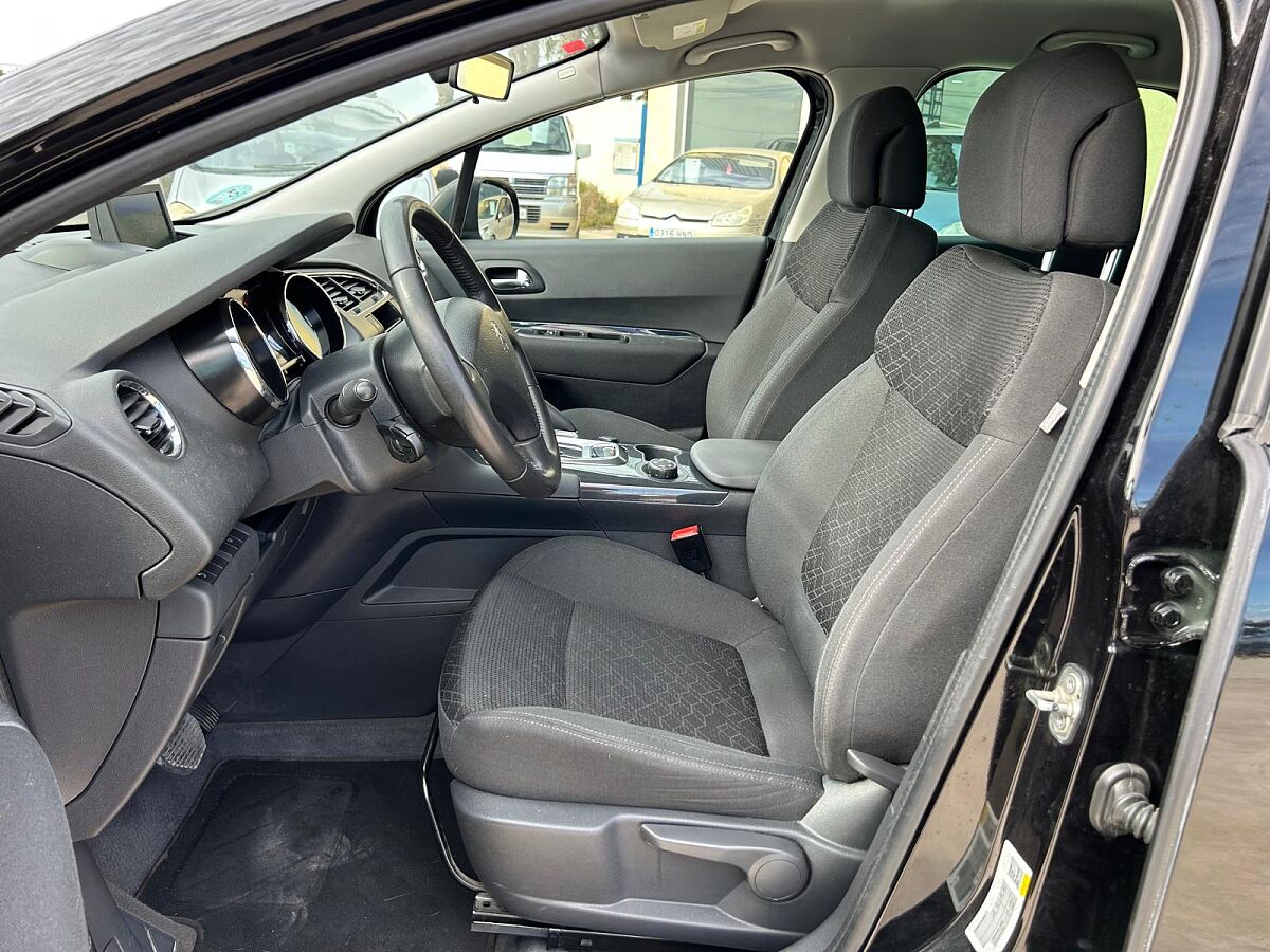 COMING SOON PEUGEOT 3008 ACCESS 1.6 HDI AUTO SPANISH LHD IN SPAIN 96000 MILES SUPERB 2016